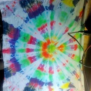 tie dye wrap 2.5' x 5'